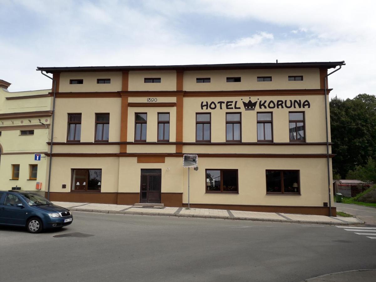 Hotel Koruna Penzion Teplice nad Metují المظهر الخارجي الصورة