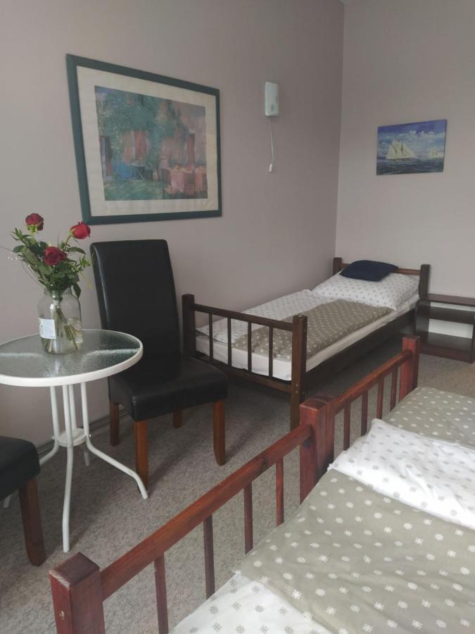 Hotel Koruna Penzion Teplice nad Metují المظهر الخارجي الصورة