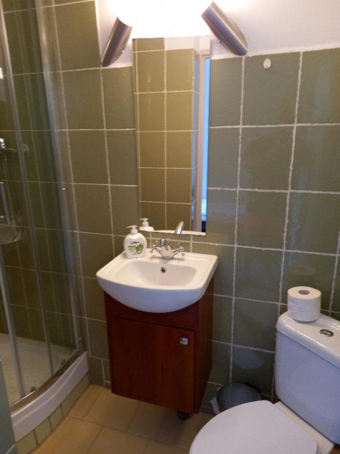 Hotel Koruna Penzion Teplice nad Metují المظهر الخارجي الصورة